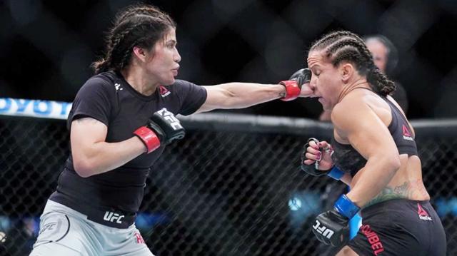 足球场上十大感动时刻, 安慰输了比赛的对手