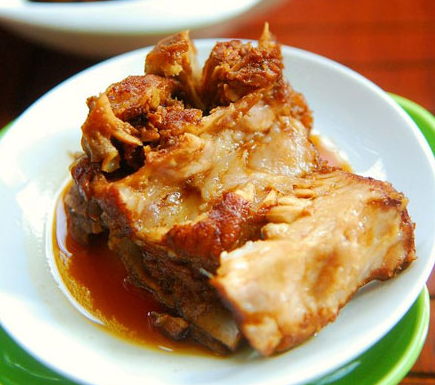 手把手教你做名菜酱骨架,只需几个步骤就能搞定,一人一个不够吃