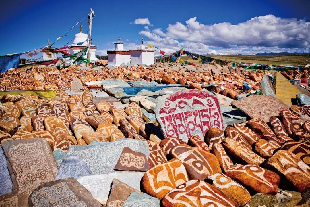 超灵性的交流密码祈福方式:玛尼石