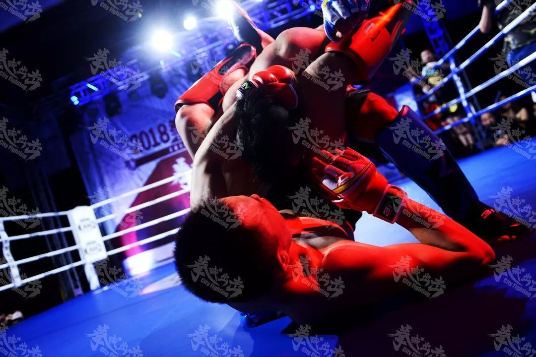 必图拳馆王贺66-70kg北京自由人联盟搏击俱乐部王茗仟61-65kg北京自由