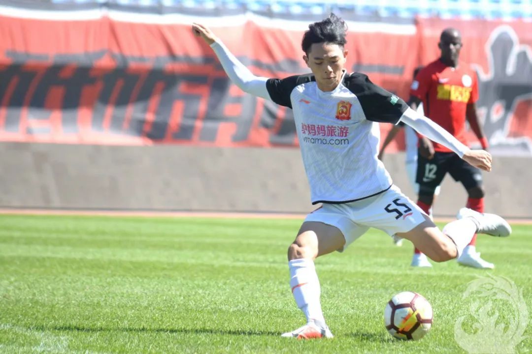 预备队|樊孝斌精彩世界波,李悦铭建功,武汉卓尔