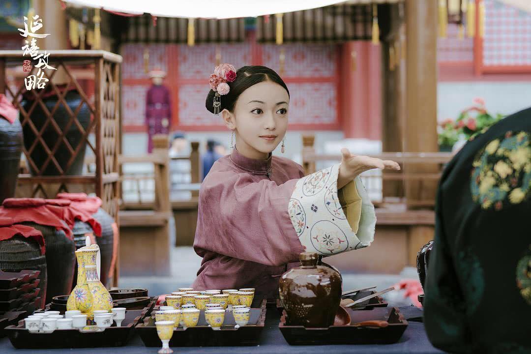 吴谨言道歉事件,究竟谁给了她对抗世界的勇气?