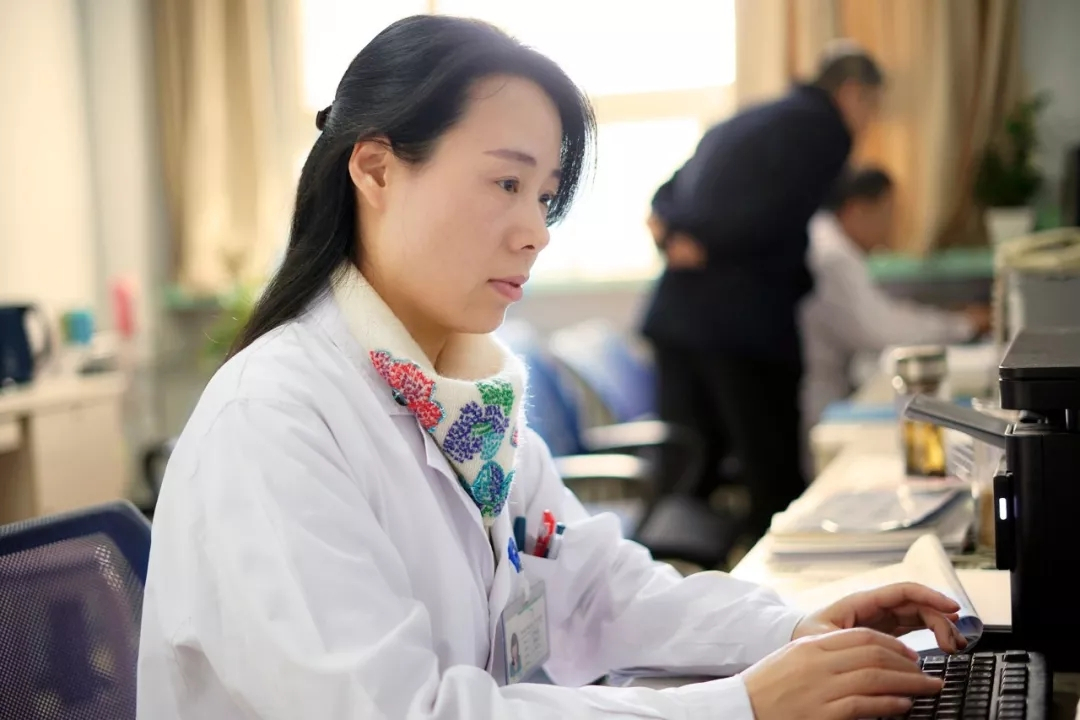 河南中医药大学第三附属医院肺病科主治医师蒋艳丽 蒋艳丽表示患上慢