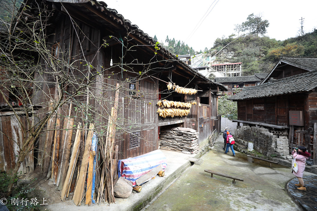 雷山短裙苗第一村600余年历史的"水上粮仓"