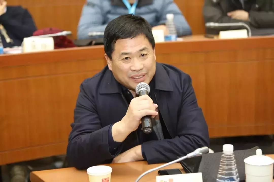 中外管理商学院赤峰书院执行院长,赤峰宏基建筑(集团)有限公司董事