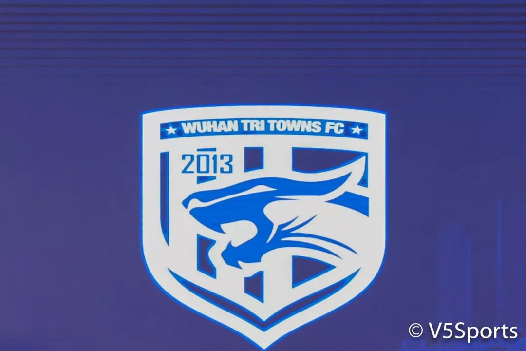 2019赛季,武汉三镇足球俱乐部的队徽也新鲜出炉.