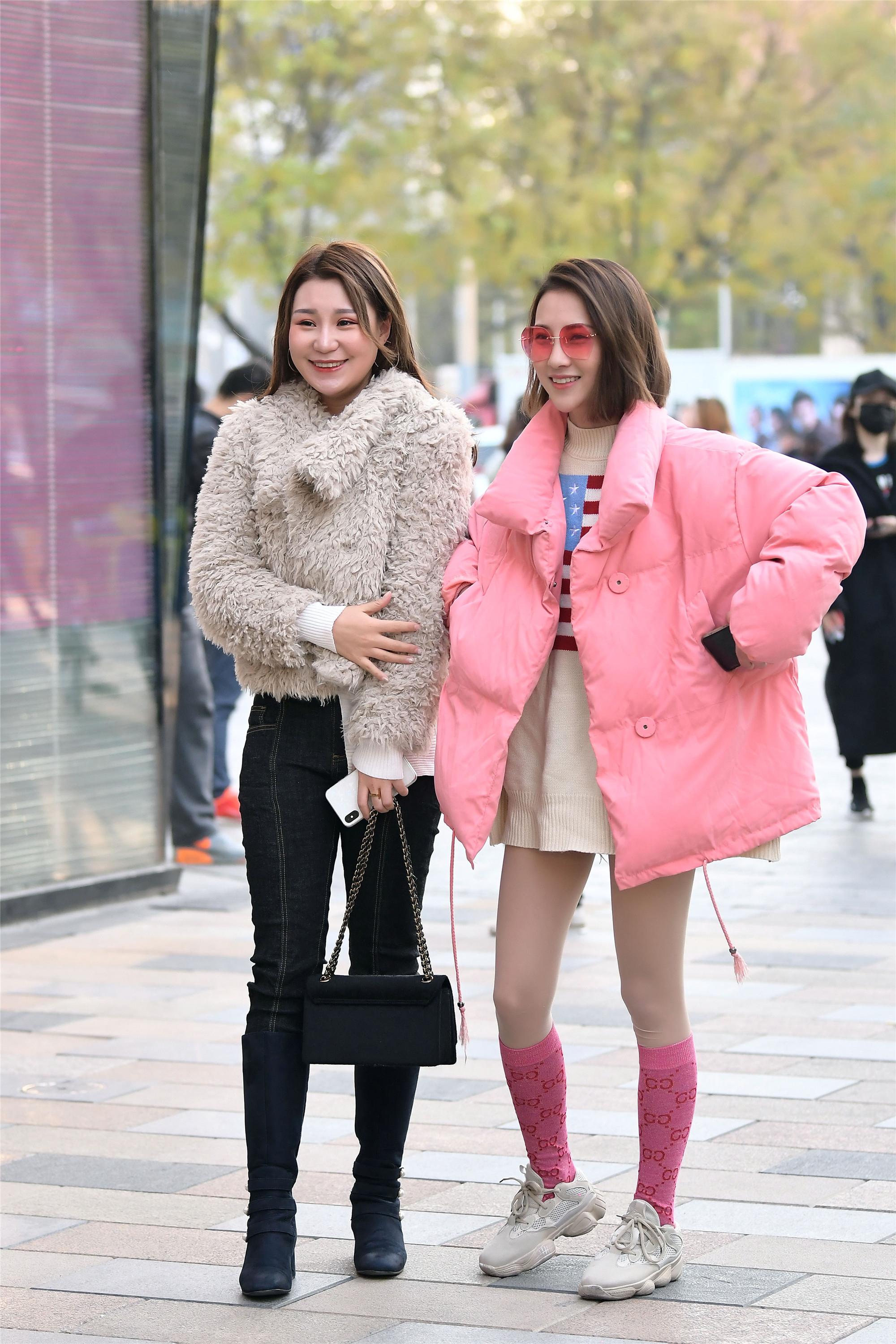 深秋时节,闺蜜约你逛街,一定要好好搭配一番再出去