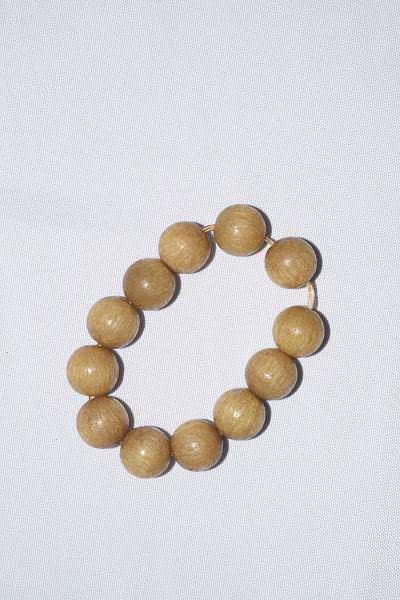 清代犀牛角手串现身英国罗斯柴尔德拍卖行|百盛|博物馆|犀角_新浪新闻