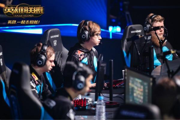 lol:c9再战日本队二度获胜!四战四捷登顶小组第一