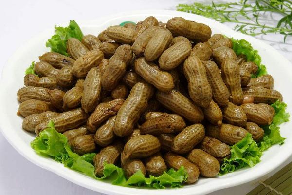 最好吃的下酒菜,就是水煮花生米,做法简单,上手快,特别美味