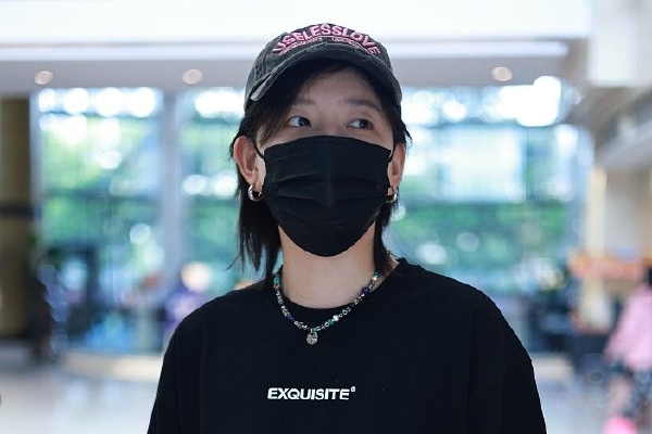 9个月来白酒股市值蒸发两个“茅台”  跌落“神坛”