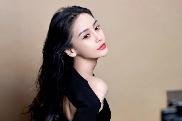 微言 | “付费插队”叫停，，，，莫让铜臭唐突山水之美_景区_服务_运营