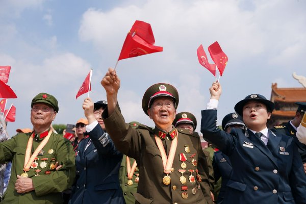 734659.JPG 免费PS大片调色在线看打造专业级色彩效果吸引更多观