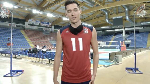 世界男排联赛 "美国排坛彭于晏"克里斯滕森的一波帅操作,你们觉得如何