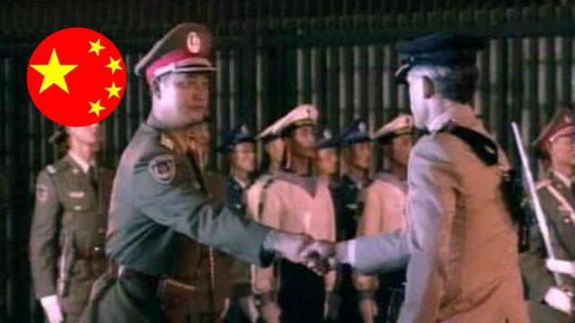 【97香港回归!中国人民解放军霸气接管军营视