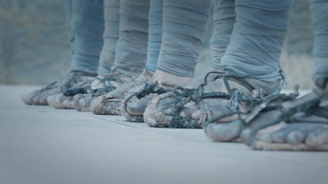 其实丁先国把自己捡垃圾卖的钱都攒起来,全部捐给了