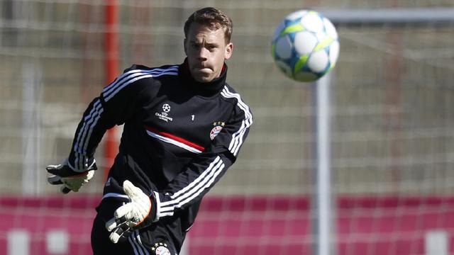 这几个世界最强门将,被人们称为门神,有一位入选欧洲足球先生