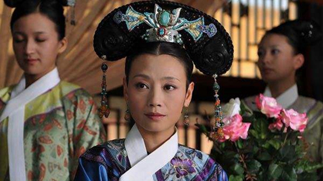 端妃被华妃灌入红花绝孕,为何却不恨她?只因背后还藏了一个人