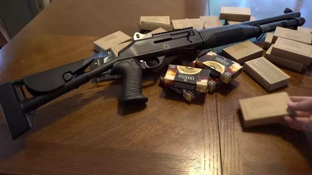 cs的连喷是什么枪美军制式霰弹枪查水表专用