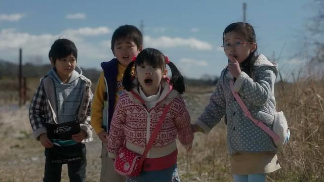 日本幼儿园小孩子太可爱了相比于刘芸对李小璐做法真是打脸