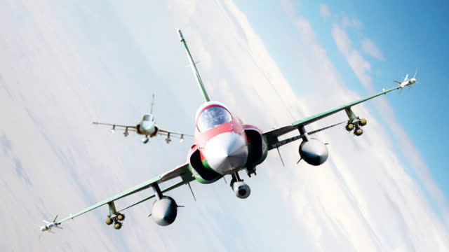 全球最快战机浮出水面速度可达6马赫连歼20也