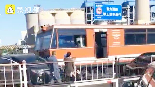 宣城老年人口是多少_老年微信头像(2)