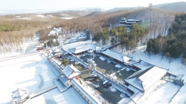 对话曹园举报人：目睹园内豪华 举报两年未果