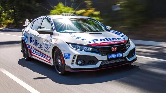 澳警代言人本田思域