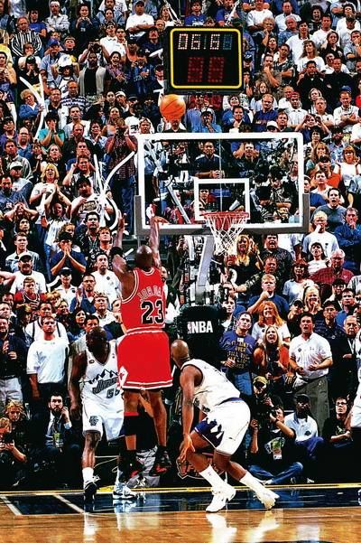 美媒评nba最著名12张照片:乔丹3次入选,知道8张就是老球迷|乔丹|扣篮