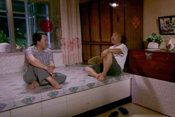 为什么东北睡炕都是头朝外？今天终于明白了，长见识|乡村爱情|朝外|火炕_新浪新闻