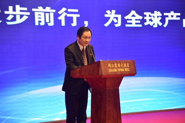 东盟十国代表吴晋卿先生,中润华通ceo简谦慎先生,传媒嘉宾张一千女士