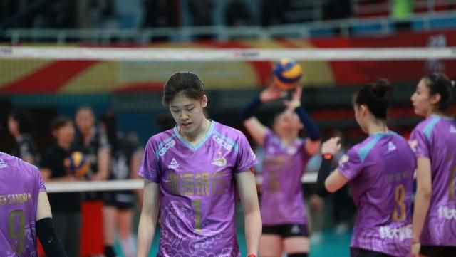 女排决赛北京女排3-0绝杀天津 首次登顶联赛冠军|杨艺|北京女排|天津