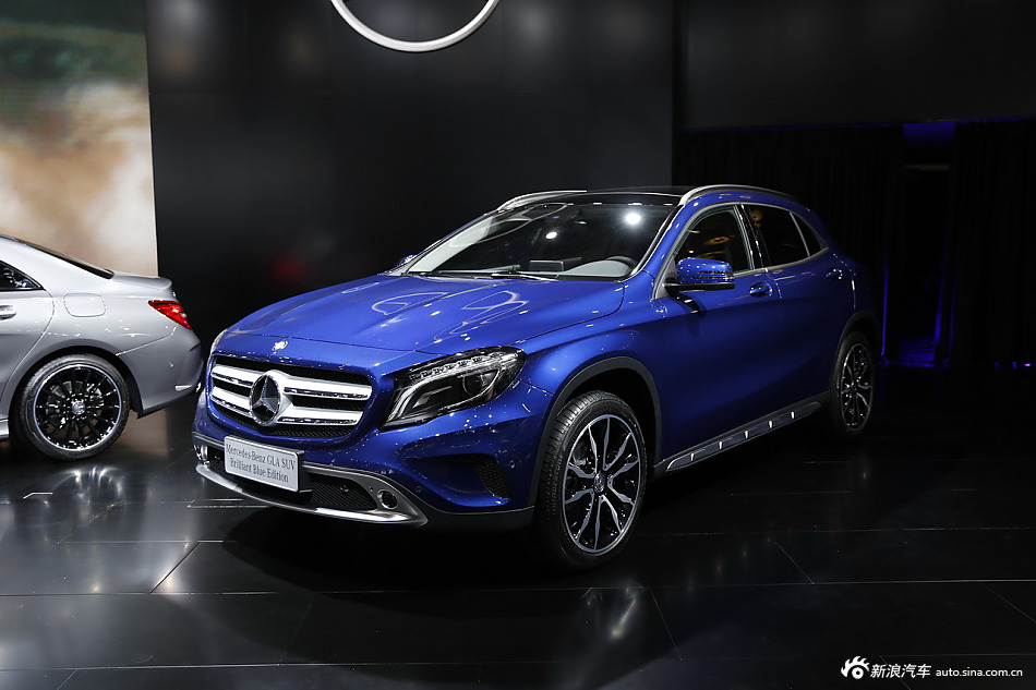 配置 图库 视频 售后 口碑 经销商 论坛 奔驰gla级指导价: 26.98-39.