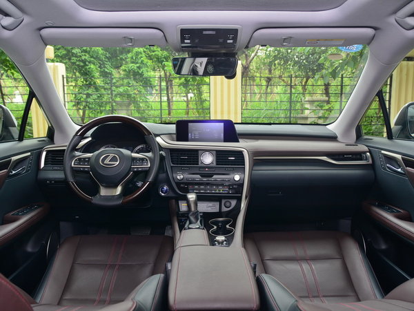 雷克萨斯  RX 450h 大中控全景