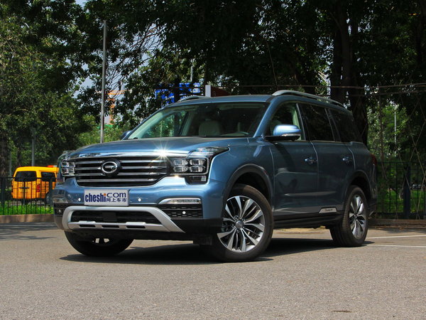 广汽传祺  基本型 左前正45度