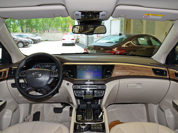 广汽传祺  基本型 大中控全景