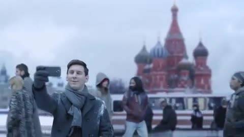 回看梅西科比创意广告