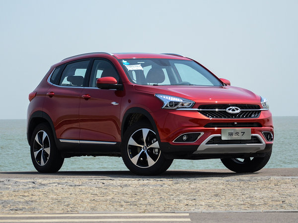 奇瑞汽车  1.5T 右前正45度