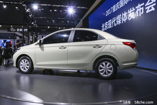 2017重庆车展 北京现代全新瑞纳全球首发