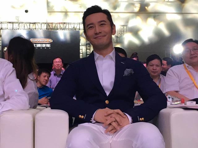 “型动派”7座中型SUV比速T5上市售7.29万起