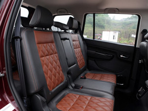 SWM斯威X3正式上市 售价XX.XX-XX.XX万元