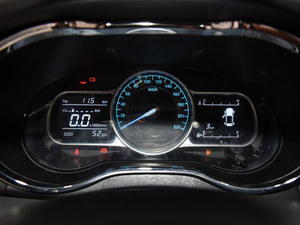 SWM斯威X3正式上市 售价XX.XX-XX.XX万元