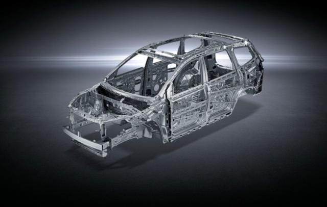 “型动派”7座中型SUV比速T5上市售7.29万起