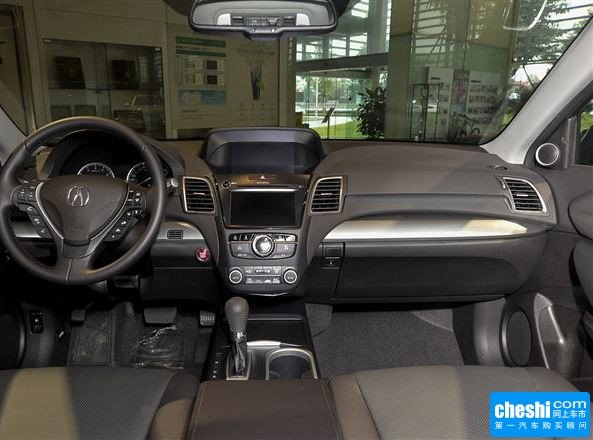 讴歌  RDX 大中控全景