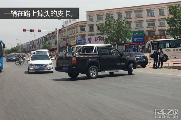 二十分十二辆&nbsp;皮卡在三四线城市担主力