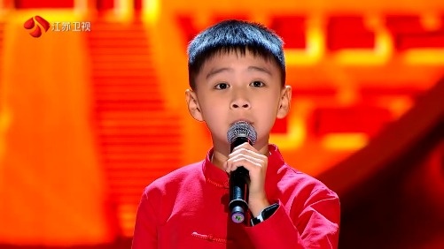 之前以一曲京歌《梨花颂》惊艳了大家的王泓翔再度登台_手机新浪网