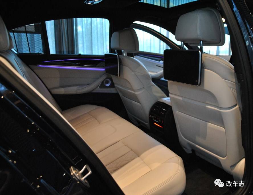 想买全新宝马5系的注意了，除了开眼角还有哪些实质性升级？