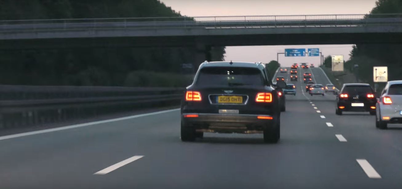 is-this-the-bentley-bentayga-speed-prototype-spied-in-germany-drops-w12-hint_4.jpg