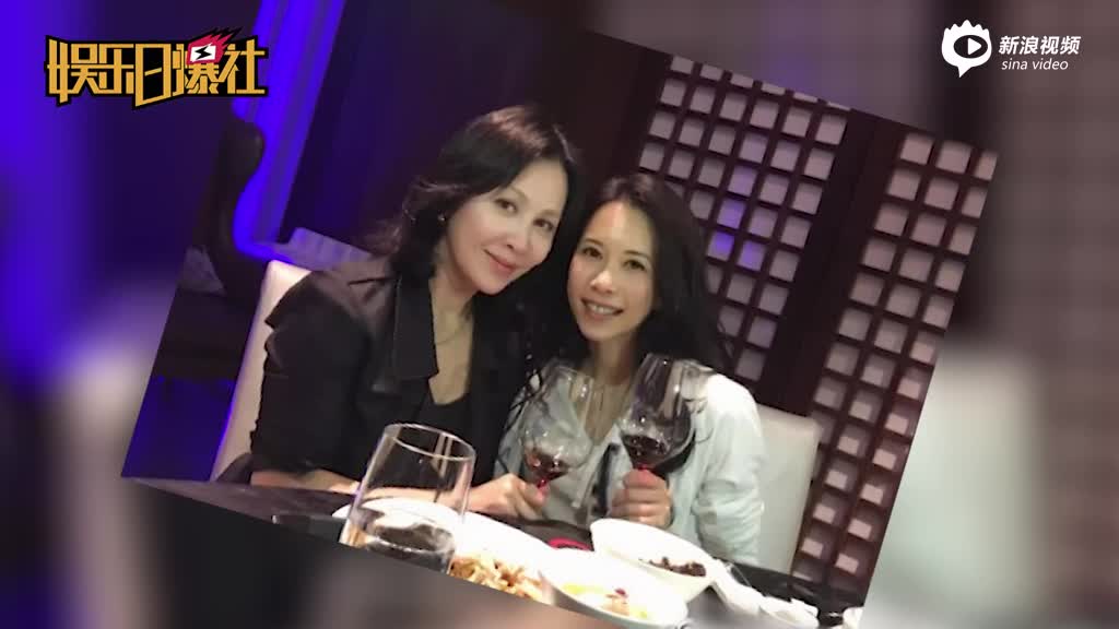刘嘉玲莫文蔚饮酒聚会