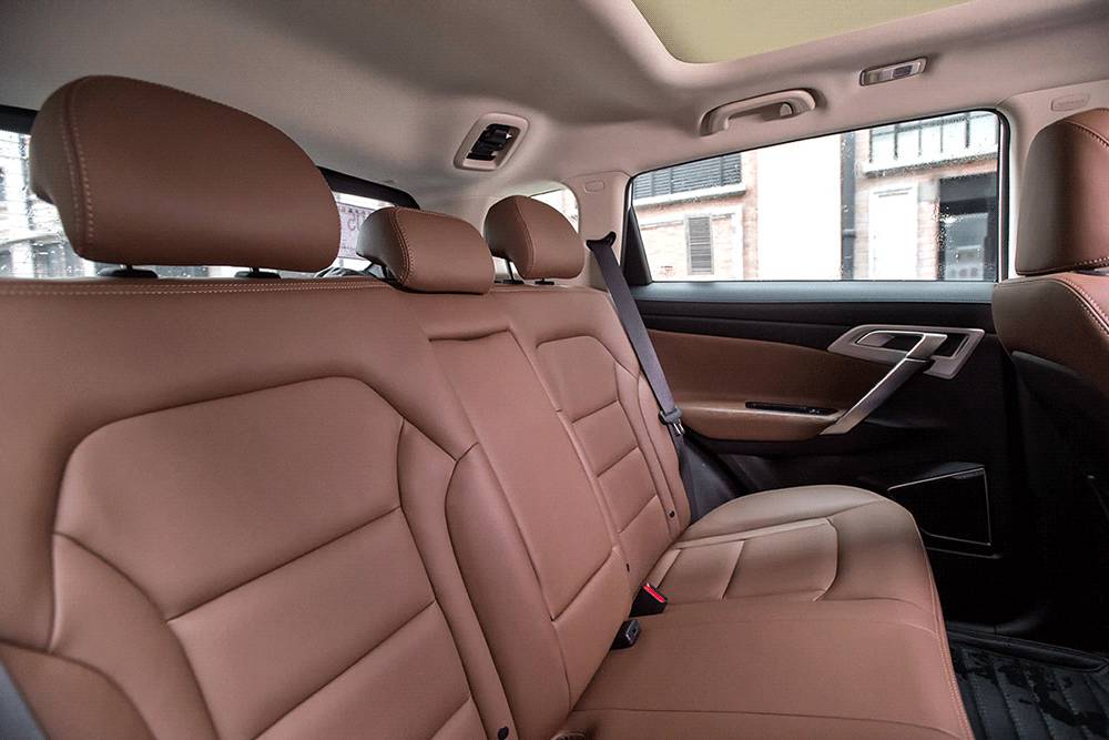 最火的三款国产SUV15万内哪个配置最划算？